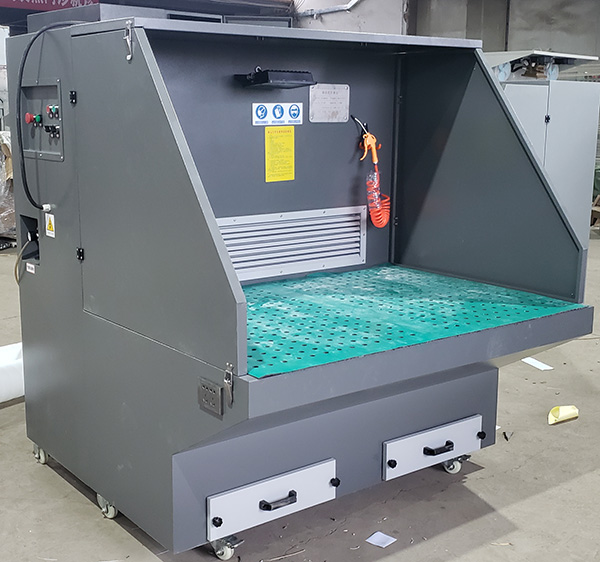 車間打磨粉塵處理，好用的打磨工作臺-車間使用必備利器